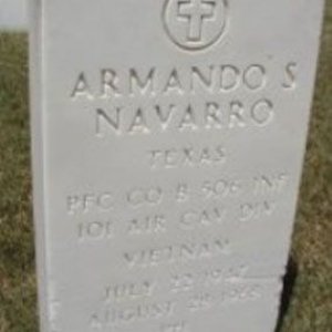 A. Navarro (grave)