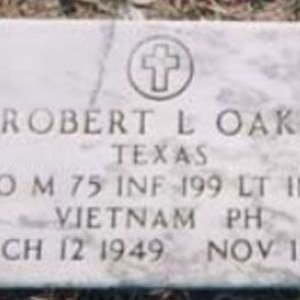 R. Oaks (grave)