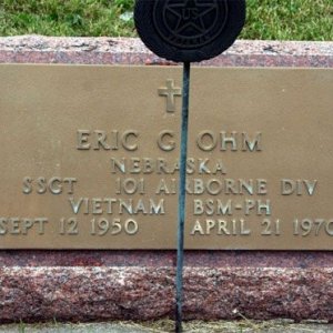 E. Ohm (grave)