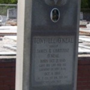 T. O'Neal (grave)