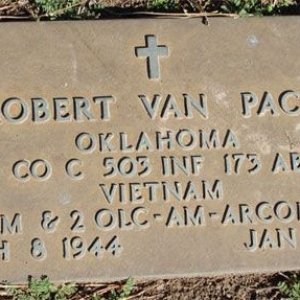 R. Pack (grave)