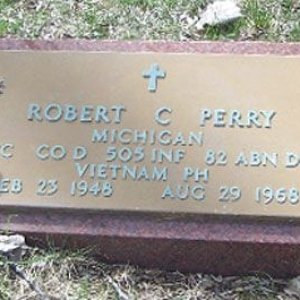 R. Perry (grave)