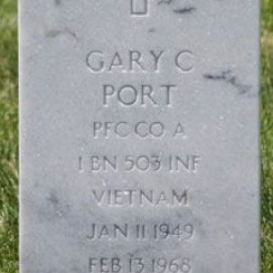 G. Port (grave)