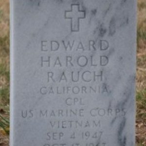 E. Rauch (grave)