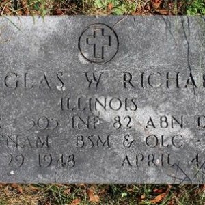 D. Richards (grave)