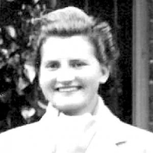 Gwen Paxton