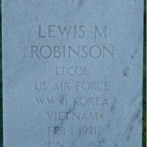 L. Robinson (grave)