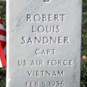 R. Sandner (grave)