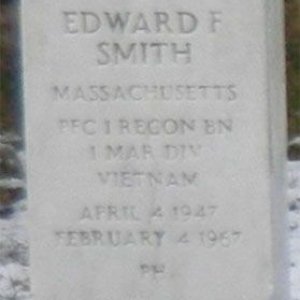 E. Smith (grave)