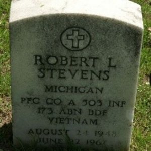 R. Stevens (grave)