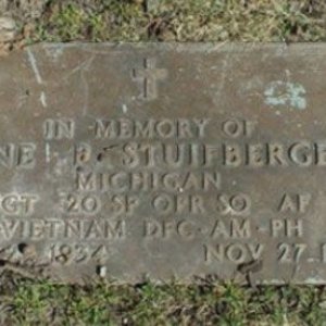 G. Stuifbergen (memorial)
