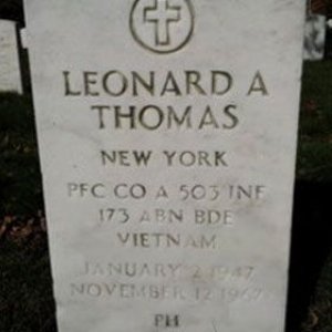 L. Thomas (grave)