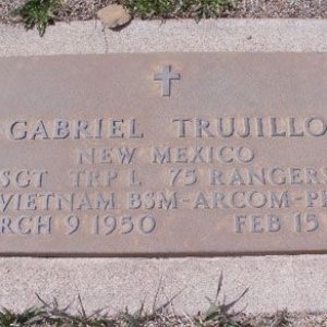 G. Trujillo (grave)