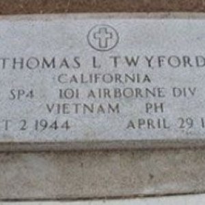 T. Twyford (grave)