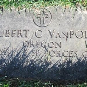 H. Van Poll (grave)