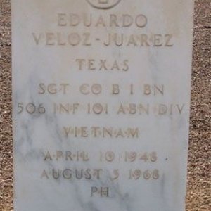 E. Veloz (grave)