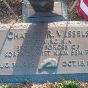 C. Vessels (grave)