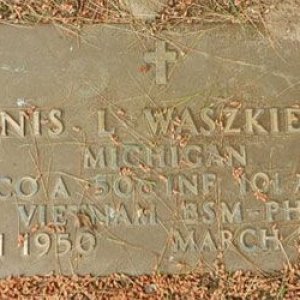 D. Waszkiewicz (grave)