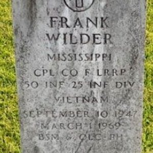 F. Wilder (grave)