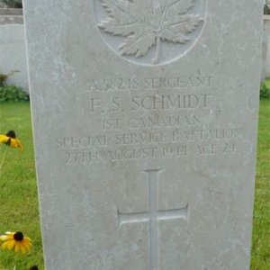 F. Schmidt (grave)