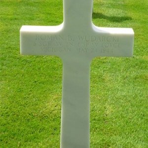 R. Wudarcki (grave)