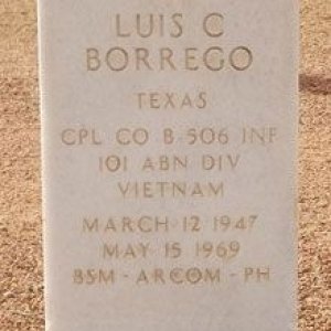 L. Borrego (grave)