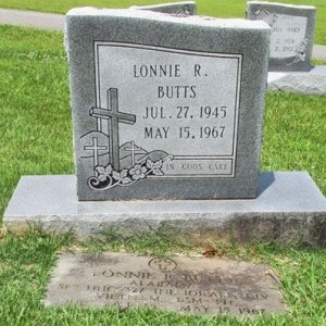 L. Butts (grave)