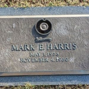 M. Harris (grave)