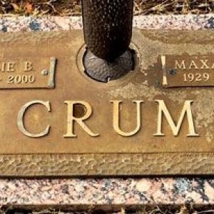 Arlie B. Crum (grave)