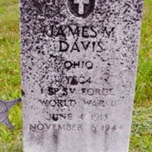 J. Davis (grave)
