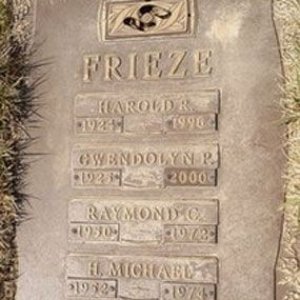 Harold R. Frieze (grave)