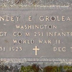 Stanley E. Groleau (grave)