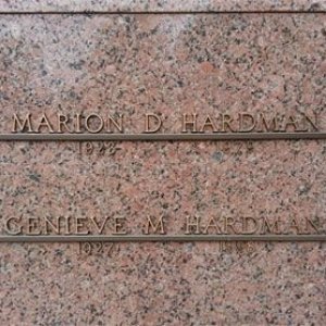 Marion D. Hardman (grave)