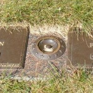 Robert V. Hicklin (grave)