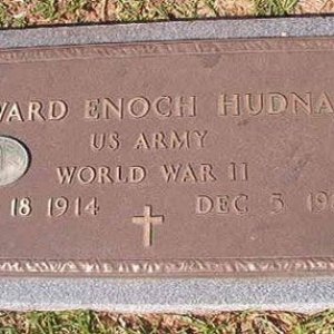 Howard E. Hudnall (grave)