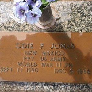 Odie F. Jonas (grave)
