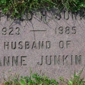 Garfield H. Junkin (grave)