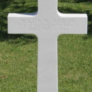 W. Juve (grave)