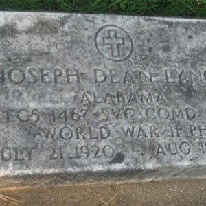 Joseph D. Lynch (grave)