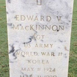 Edward V. MacKinnon,Jr (grave)