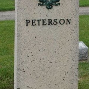 Richard F. Peterson (grave)