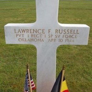 L. Russell (grave)