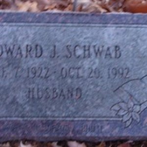 Edward J. Schwab (grave)