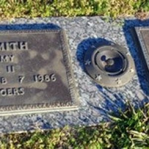 Clinton Smith (grave)