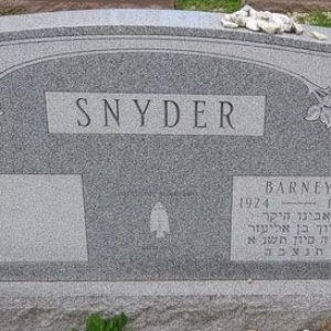 Barney Snyder (grave)