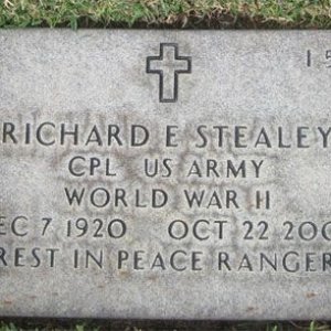Richard E. Stealey (grave)