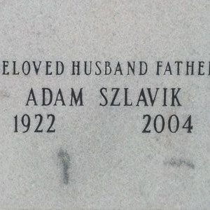 Adam Szlavik (grave)