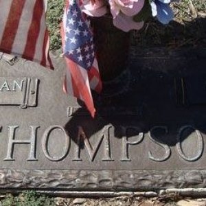 Edgar L. Thompson (grave)