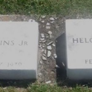 Walter E. Tompkins,Jr (grave)