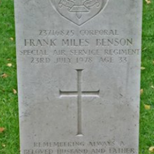 F. Benson (grave)